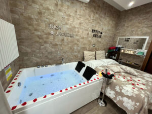 Doppelzimmer mit Whirlpool