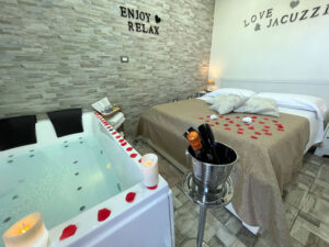Suite Pompeya con bañera hidromasaje